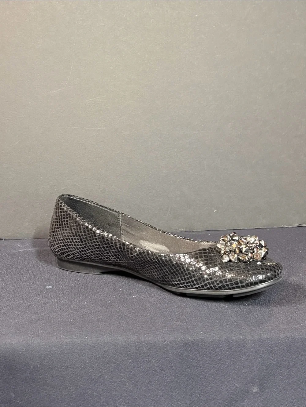 Calvin Klein Embellished Morgan Flats Sz 9M Black